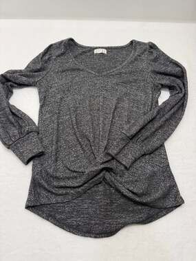 Maurices 24/7 XS Metallic Twist Front Top Silver Gray Cozy Chic Long Sleeve